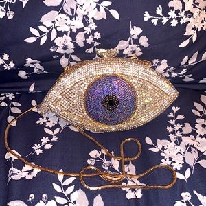 BEAUTIFUL Eye Jeweled Chain Handbag